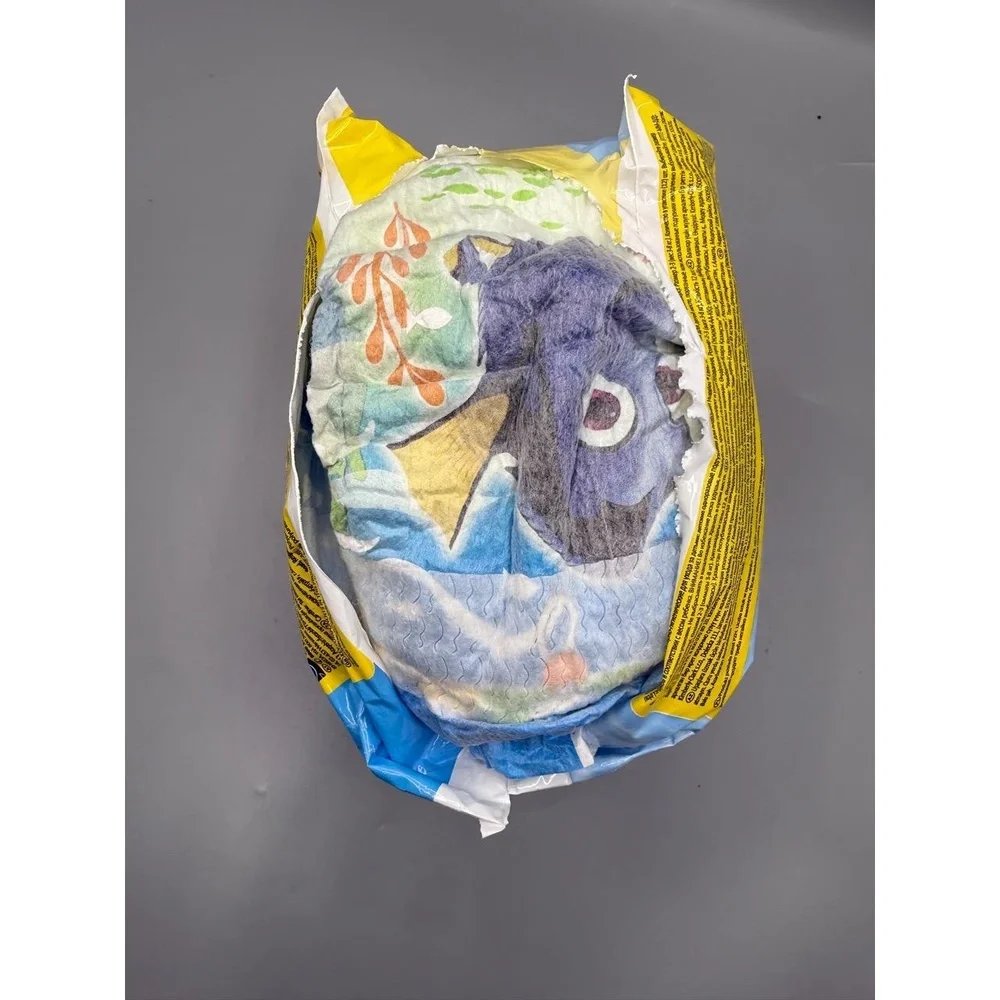 Huggies Little Swimmers Small 16-26lbs 12-Count Disney Nemo No Swell Pool Diaper